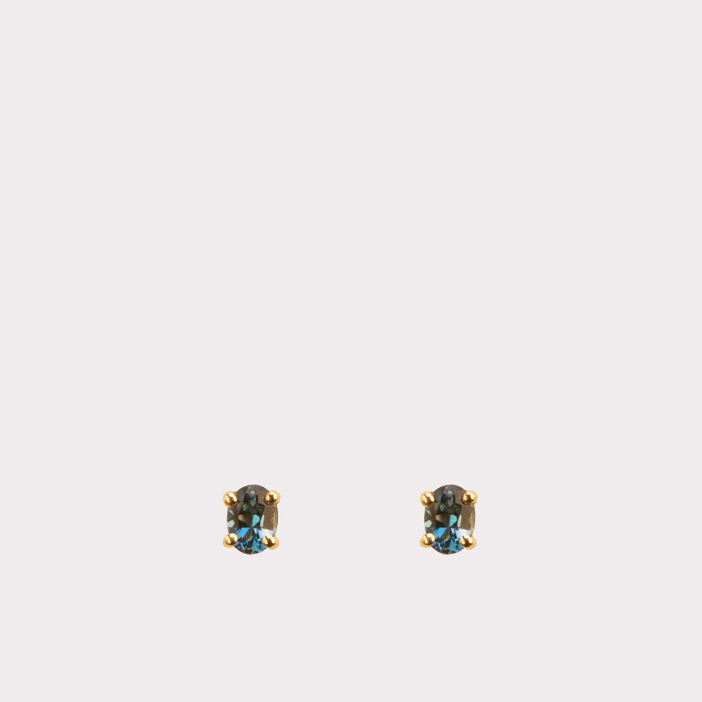 18kt Gold Stud Earrings With London Blue Topaz