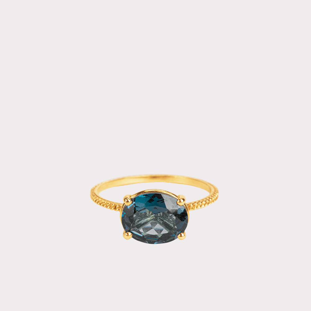 18kt Yellow Gold Textured Ring with Blue Topaz